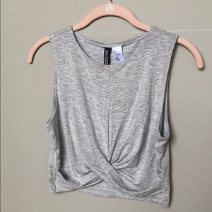 NWT Sleeveless Twist Front Crop Top